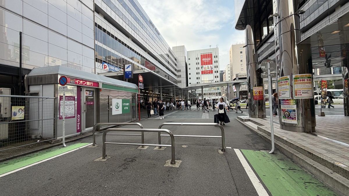 新幹線博多駅4階駐車場の旧筑紫口入口