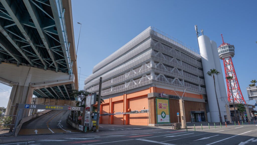 JQパークス築港駐車場 外観
