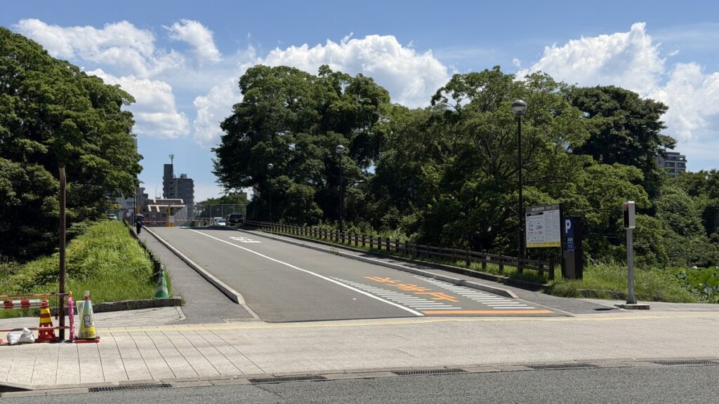 舞鶴公園第4駐車場の外観