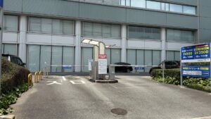 トラストパーク百道浜2丁目の出入口外観